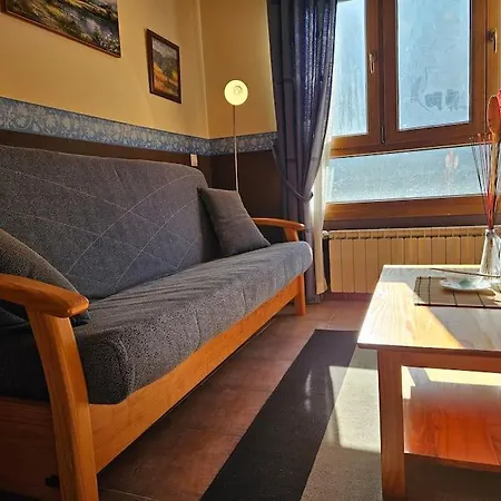 21a02 Coqueto Con Garaje *