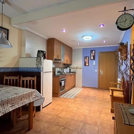 21a02 Coqueto Con Garaje Felechosa